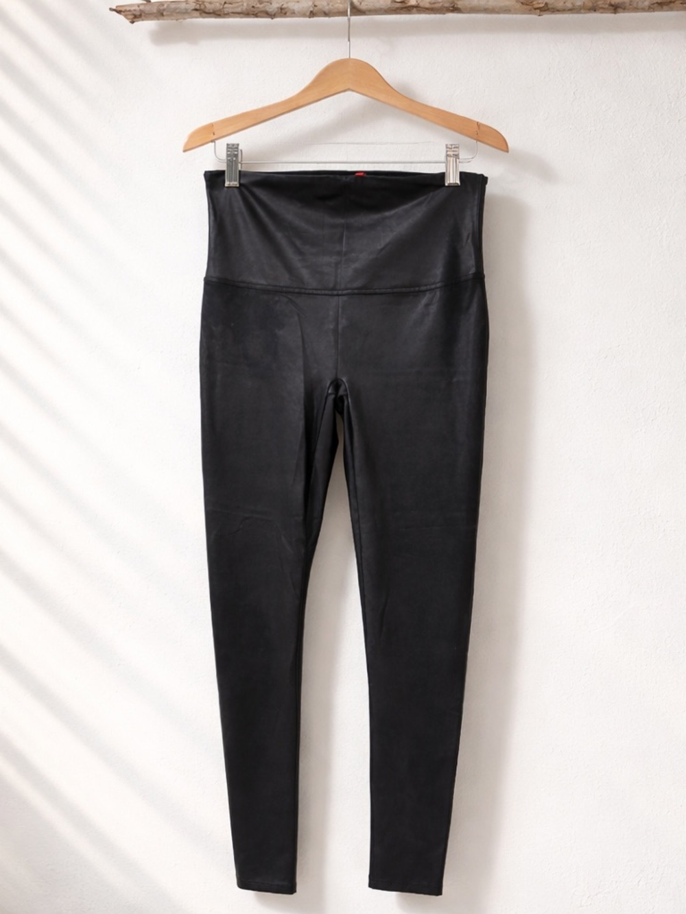 Spanx Faux Leather Leggings XL Black High Waisted Shaping Slim Fit Vegan Leather